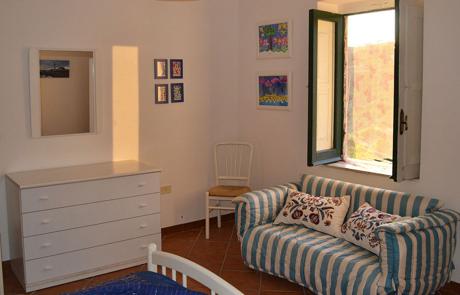 <Img src="http://www.torrelapunta.it/templates/rt_sienna/custom/images/Torre_La_Punta.png" width="480" height="57"  Title="Torre La Punta"><strong>La soluzione giusta<br>per una </strong>vacanza<strong><br>da sogno</strong>